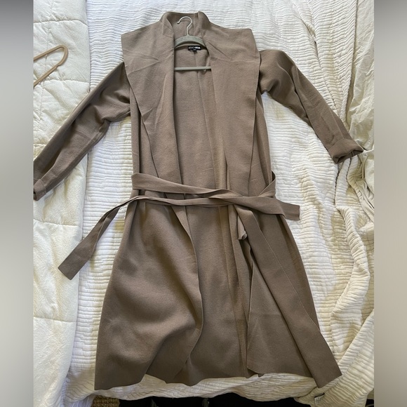 SOLD // Long line cardigan - Picture 2 of 10